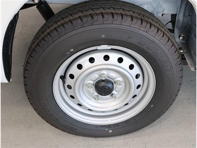 Toyota Town Ace Van 7