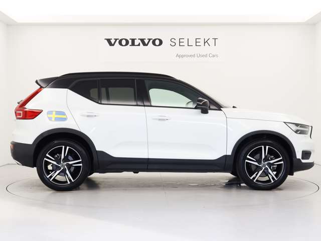 Volvo XC40 8