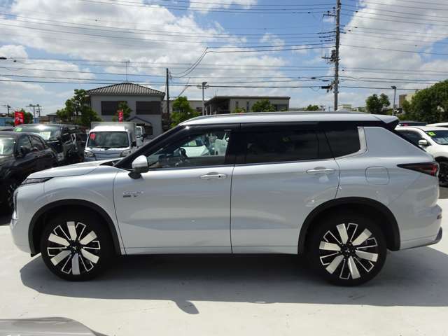 Mitsubishi Outlander 12