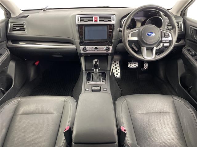 Subaru Legacy Outback 5