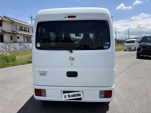 Nissan NV100 Clipper 12