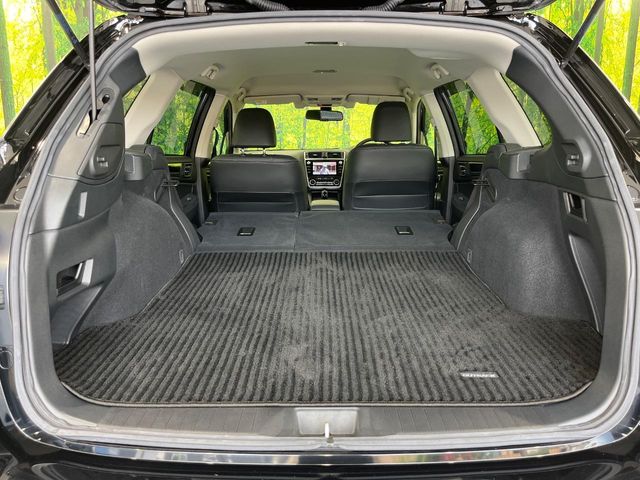 Subaru Legacy Outback 10