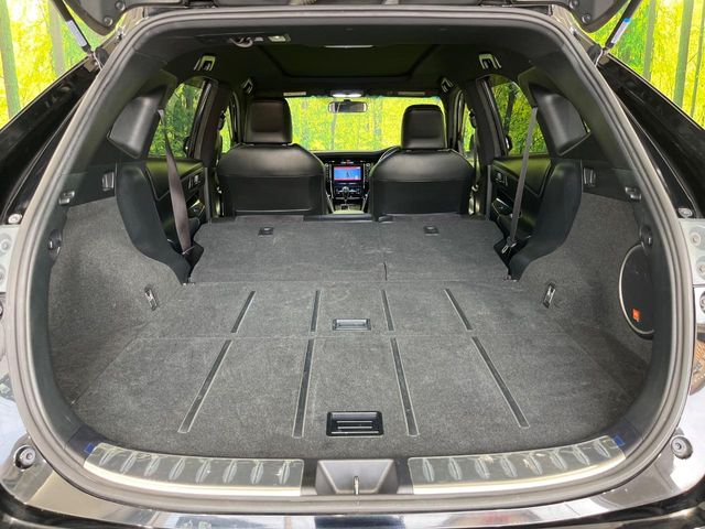 Toyota Harrier 10