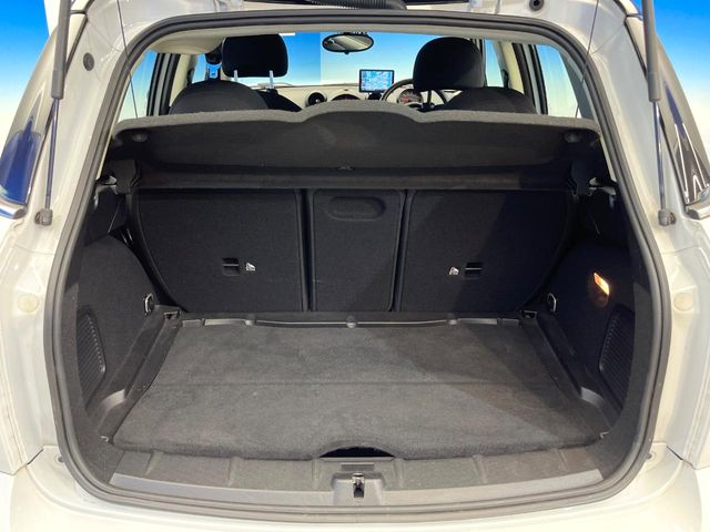 MINI Crossover 12