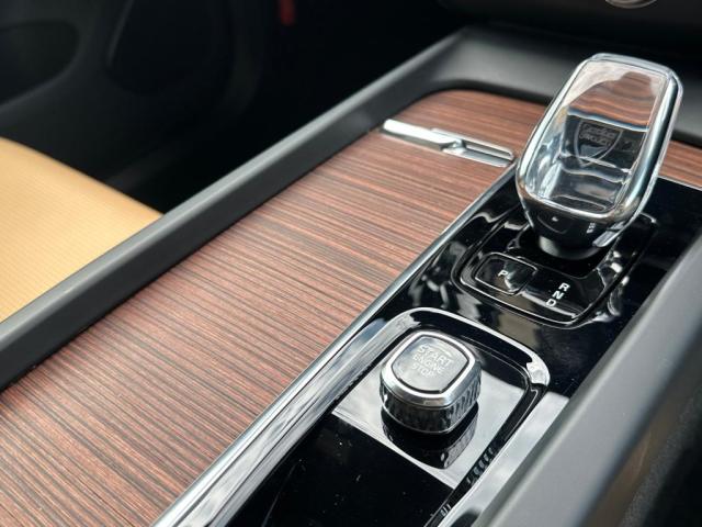 Volvo XC60 12