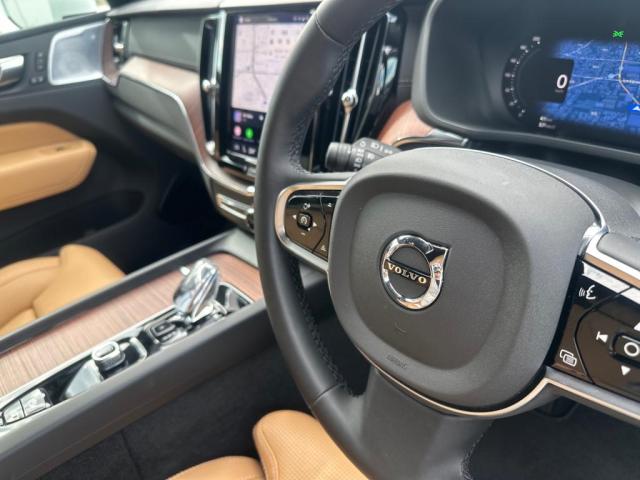 Volvo XC60 7