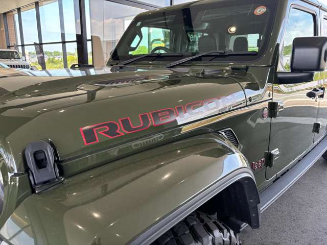 Jeep Gladiator 12
