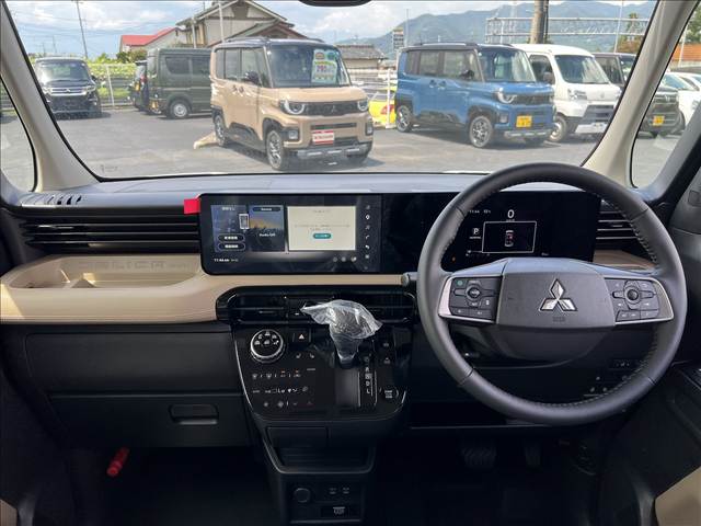 Mitsubishi Delica Mini 10