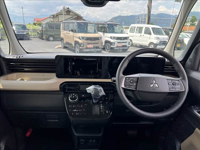 Mitsubishi Delica Mini 10