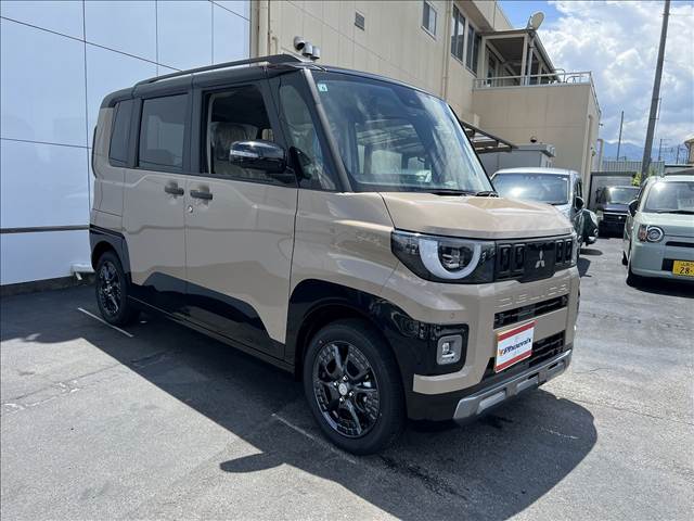 Mitsubishi Delica Mini 4