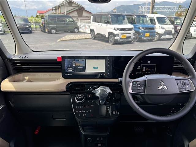 Mitsubishi Delica Mini 10