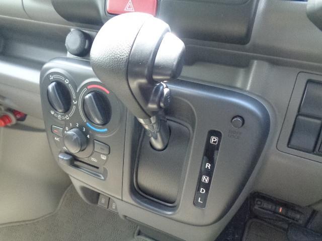 Suzuki Every 11