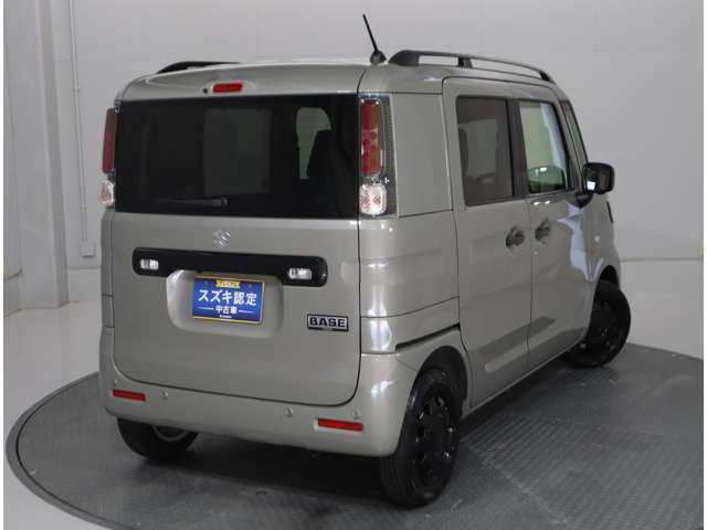 Suzuki Spacia Base 3
