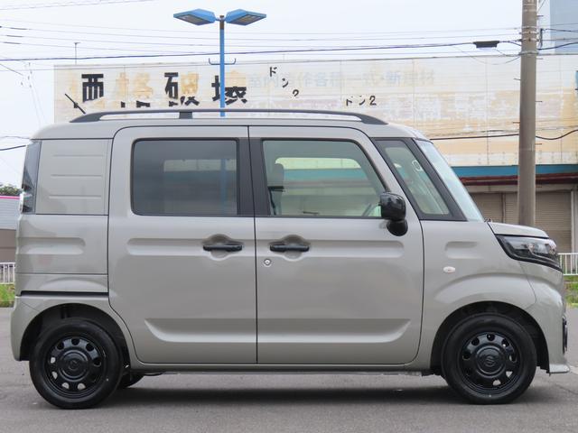 Suzuki Spacia Base 4