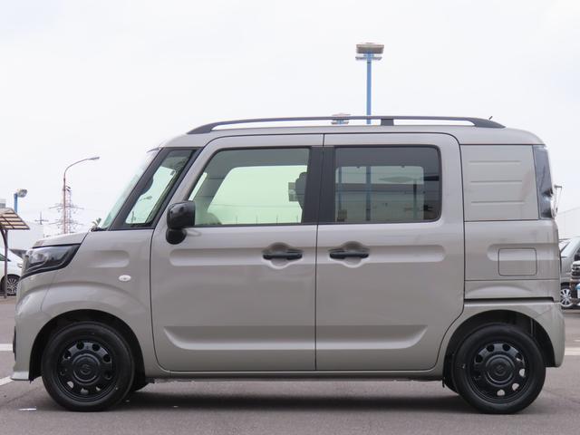 Suzuki Spacia Base 8