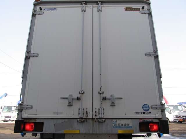 Nissan Condor 6
