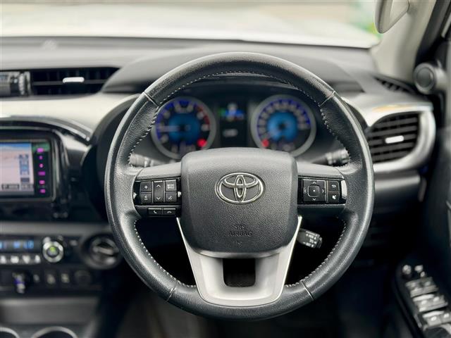 Toyota Hilux 10