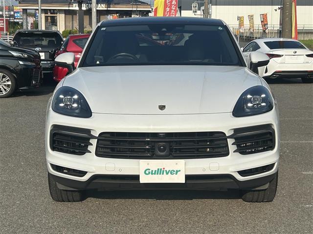 Porsche Cayenne Coupe 8