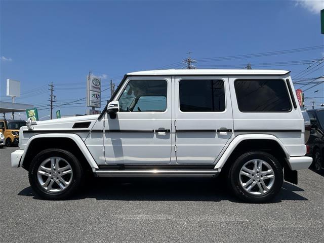 Mercedes-Benz G-Class 12