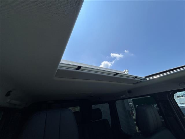 Mercedes-Benz G-Class 9