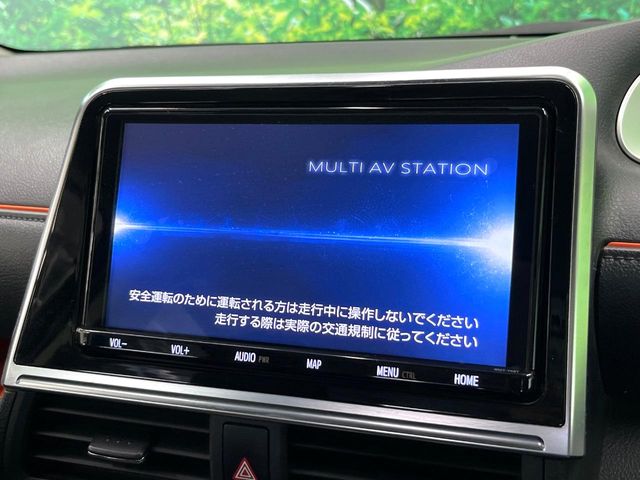 Toyota Sienta 3