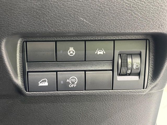 Mitsubishi eK X 7