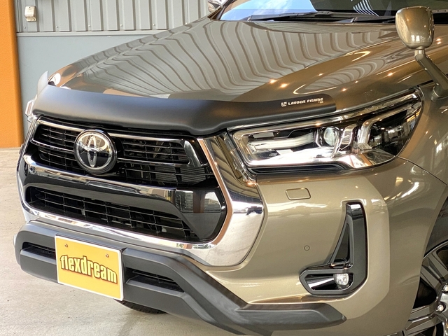 Toyota Hilux 4