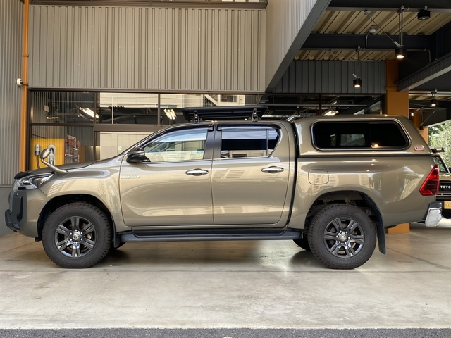 Toyota Hilux 10