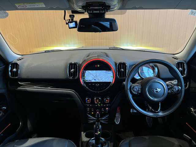 MINI Crossover 5