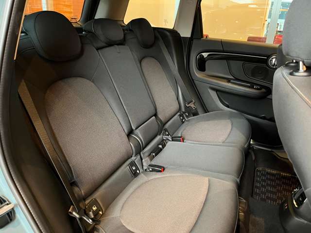 MINI Crossover 10