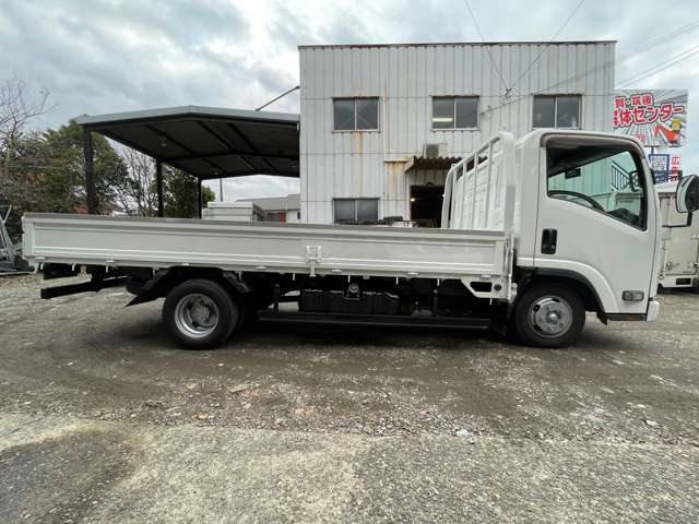 Isuzu Elf 6
