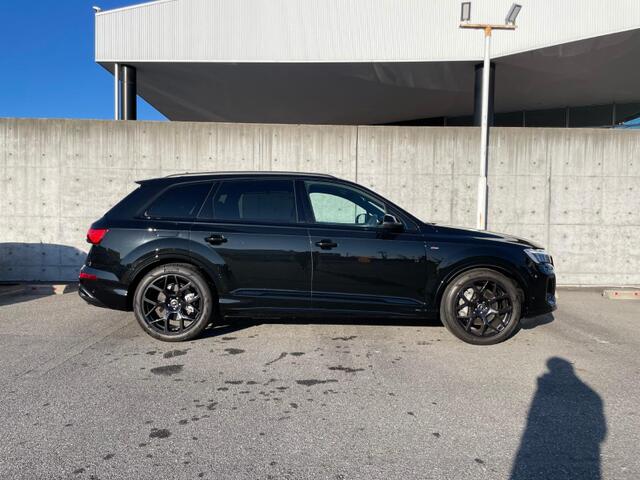 Audi Q7 3