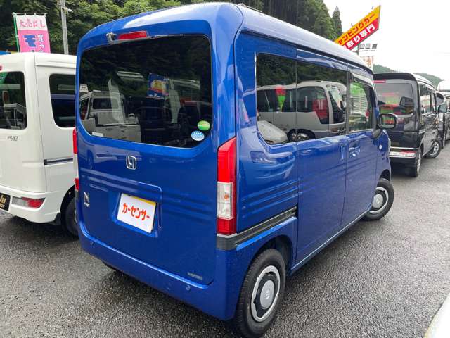 Honda N-VAN 8