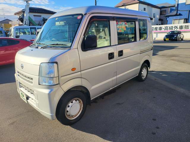Nissan NV100 Clipper 12