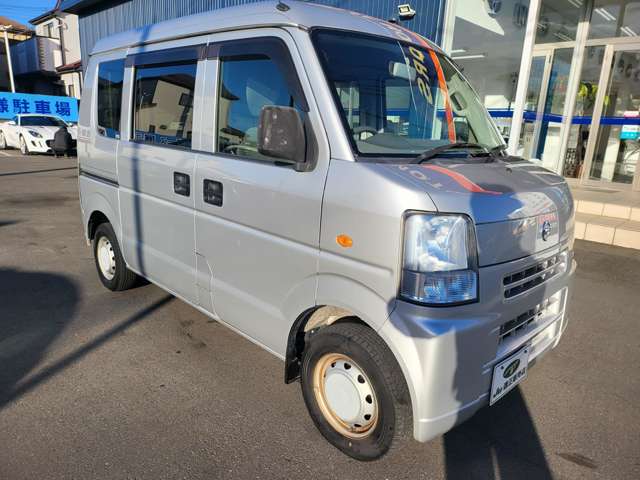 Nissan NV100 Clipper 10