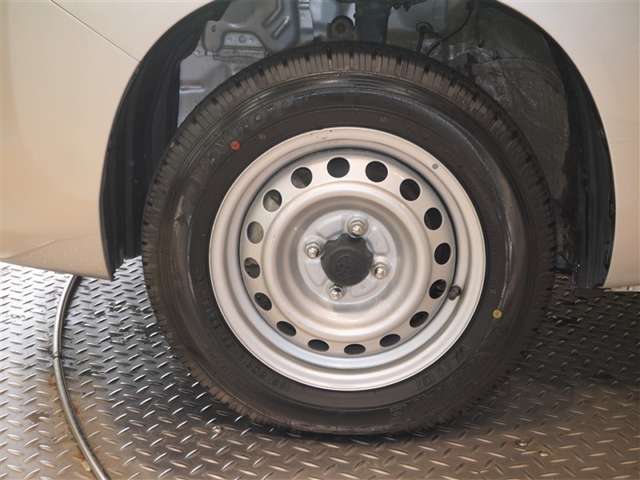 Toyota Probox Van 12
