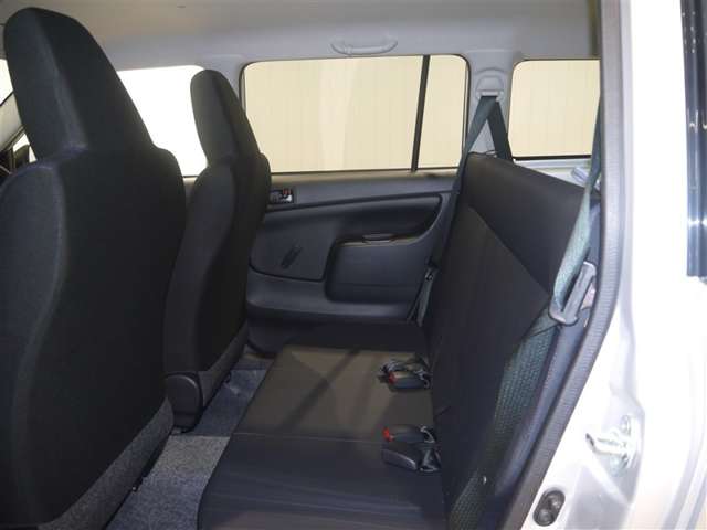 Toyota Probox Van 8