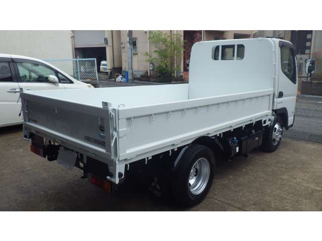 Mitsubishi Fuso Canter 3