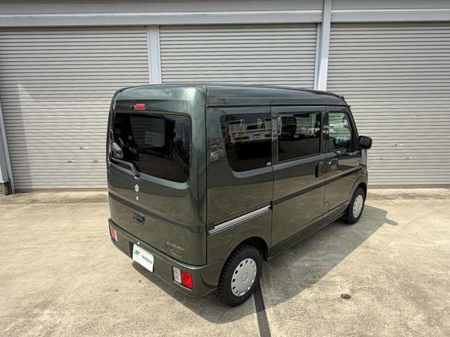 Suzuki Every 8
