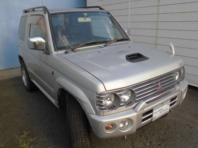 Mitsubishi Pajero Mini 2