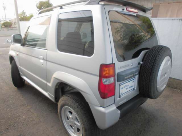 Mitsubishi Pajero Mini 7