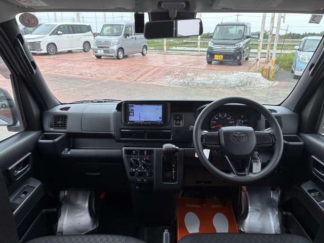 Toyota Pixis Van 3
