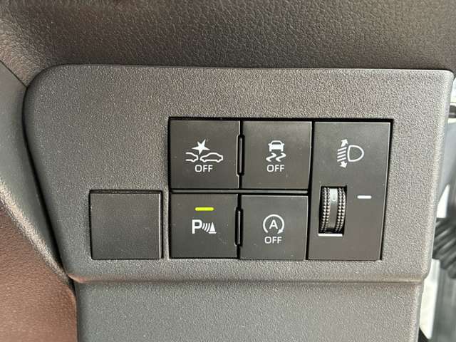Toyota Pixis Van 4