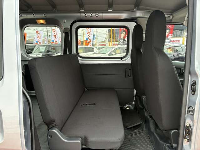 Toyota Pixis Van 10