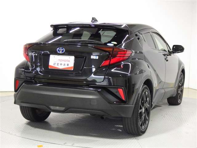 Toyota C-HR 6