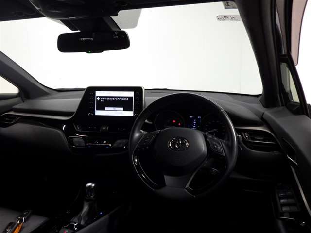 Toyota C-HR 8