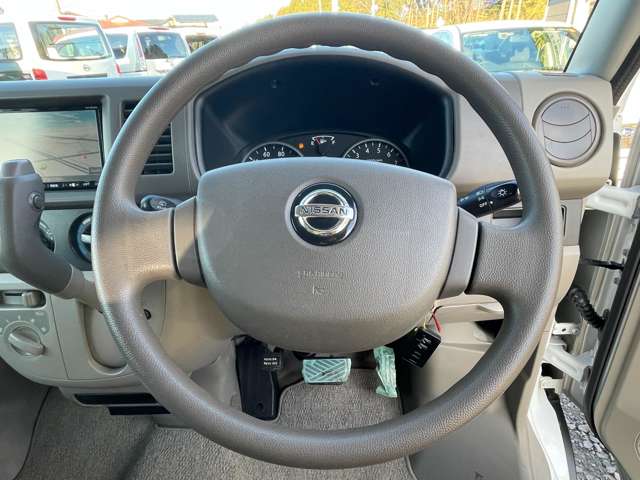 Nissan NV100 Clipper 10