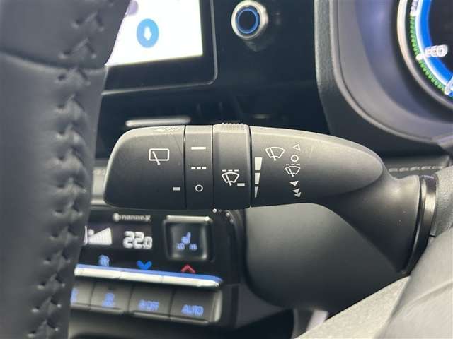Toyota Noah 10