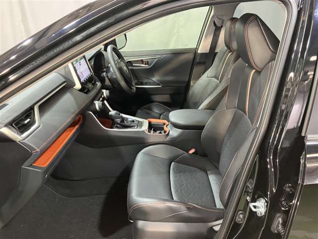 Toyota RAV4 6