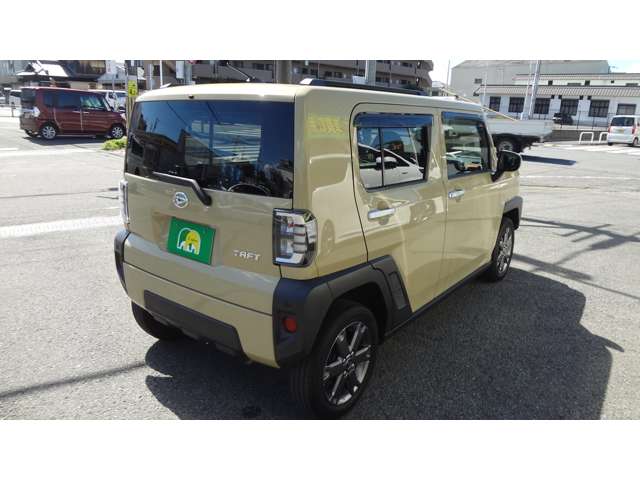 Daihatsu Taft 3